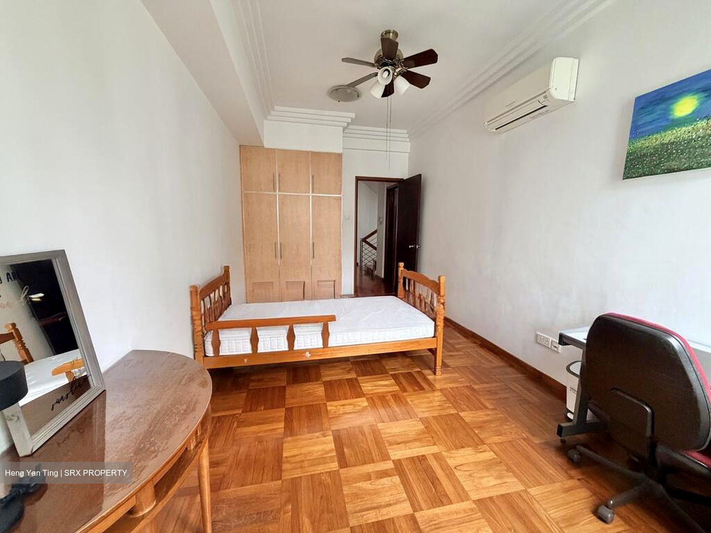 Golden Chuan Ville (D19), Terrace #517080031
